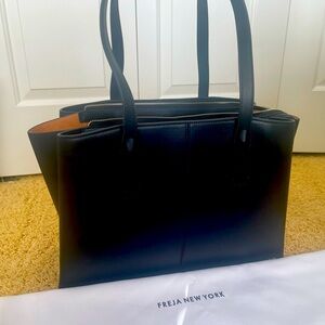 Freja NY Paloma work/computer tote - brand new.